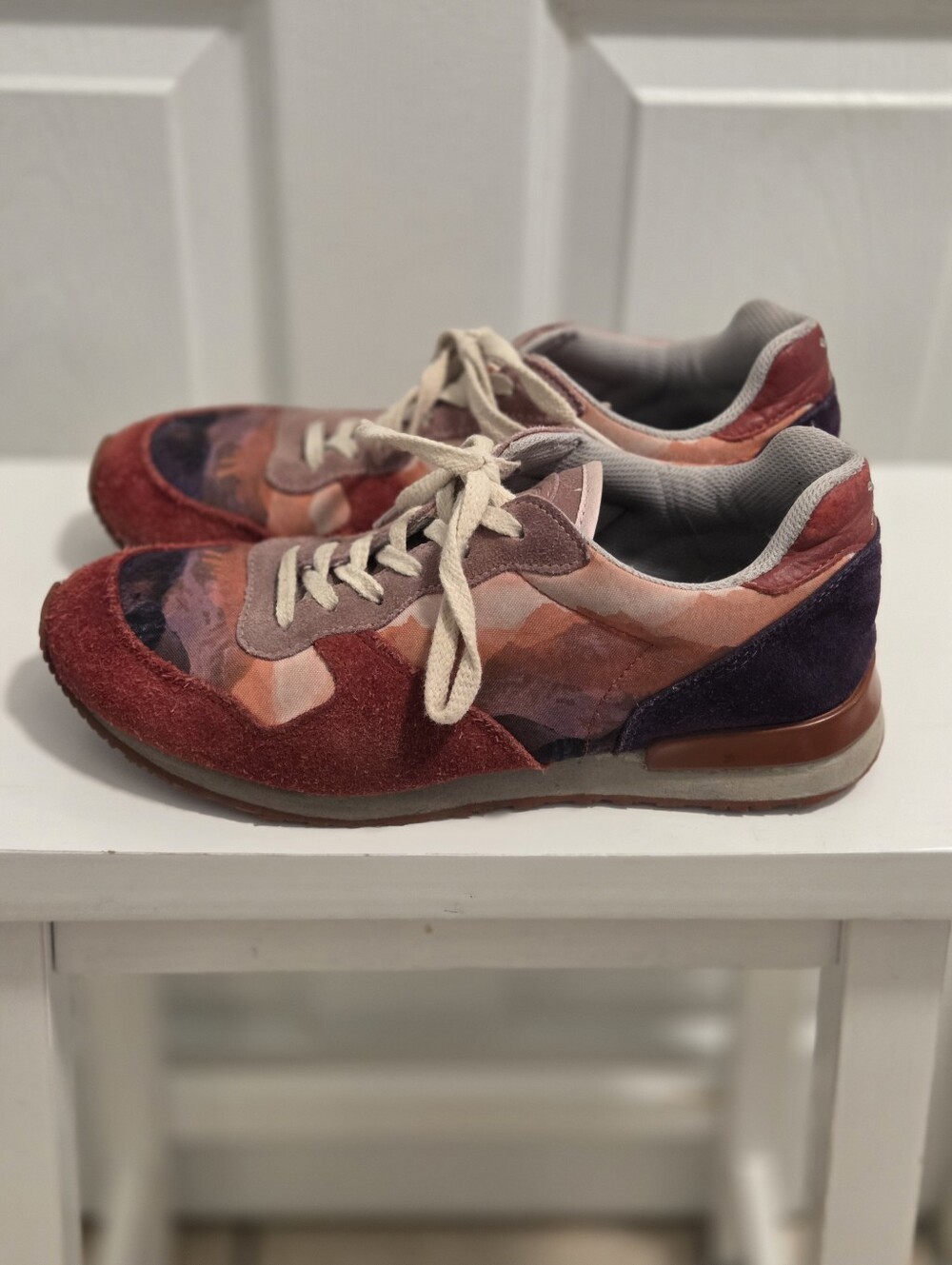 Inkkas Andes Jogger Size 9